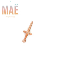MAË - 14k Gold - Dagger - Threadless end