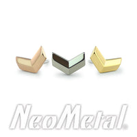 Neometal - 18k gold chevron shape - threadless ends